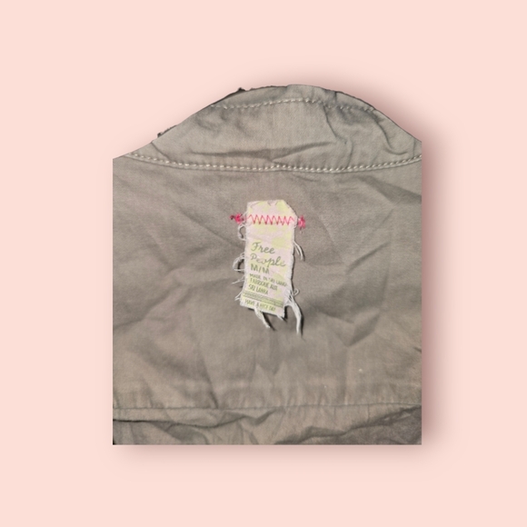 Free People Cropped Button Up Top Cargo Collared Utility Gray Distressed Medium - Picture 2 of 3